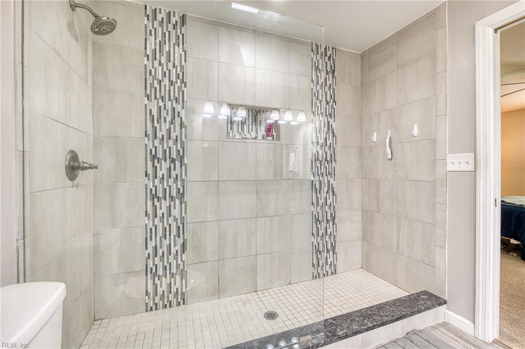 17475 Warwick Boulevard Newport News VA 23603