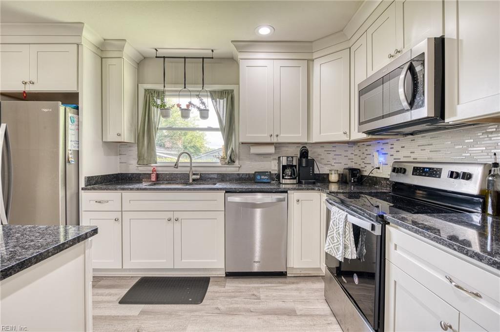 17475 Warwick Boulevard Newport News VA 23603