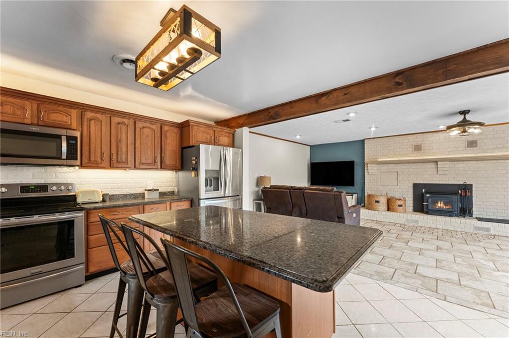 406 Grafton District Road Yorktown VA 23692