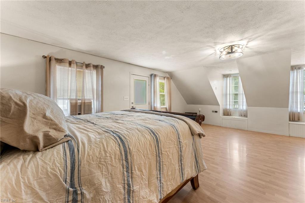 406 Grafton District Road Yorktown VA 23692