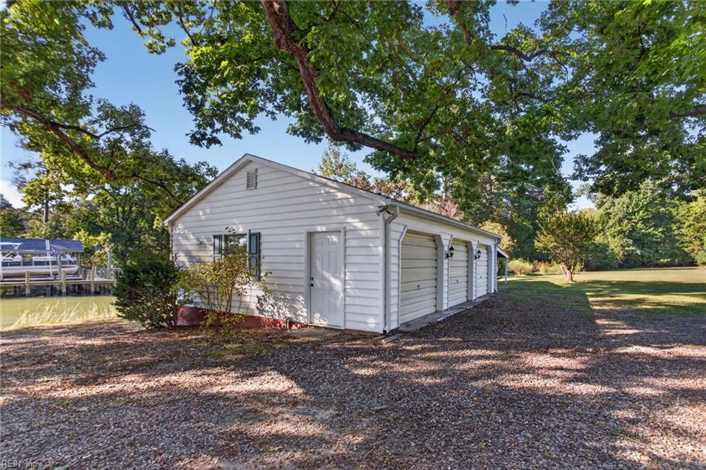 4539 Johns Point Road Gloucester VA 23061