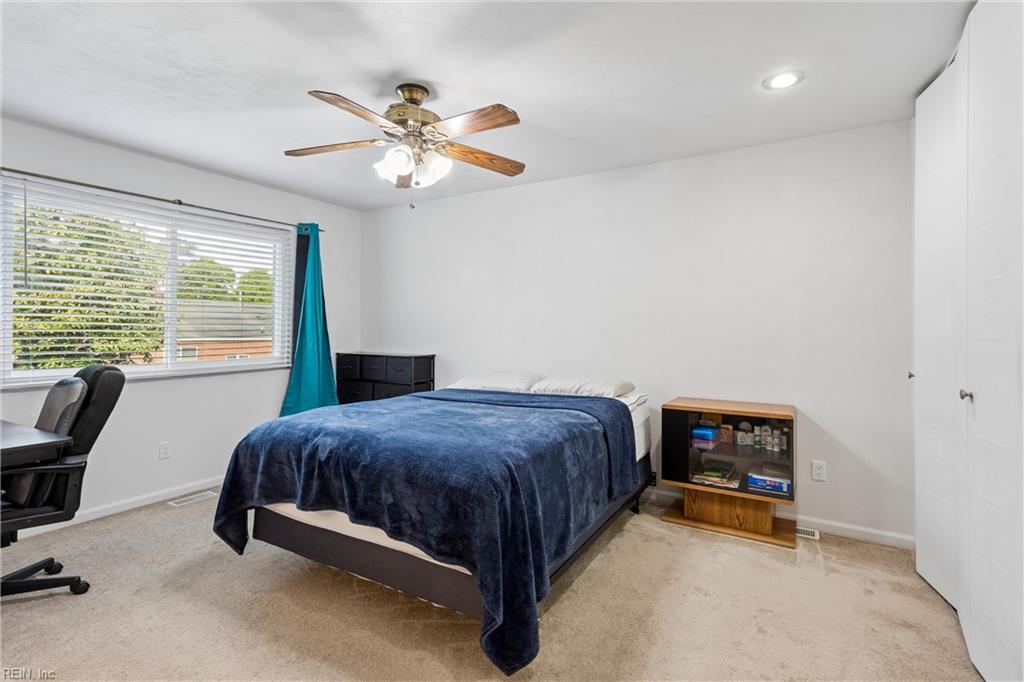 821 Greenwich Lane Newport News VA 23601