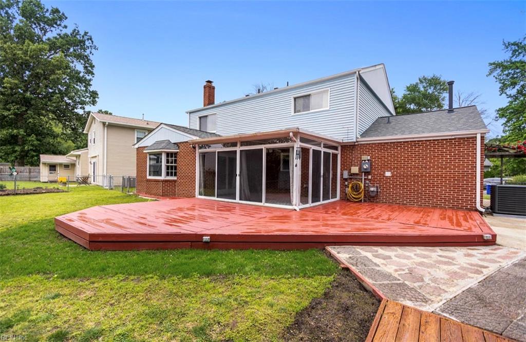 821 Greenwich Lane Newport News VA 23601