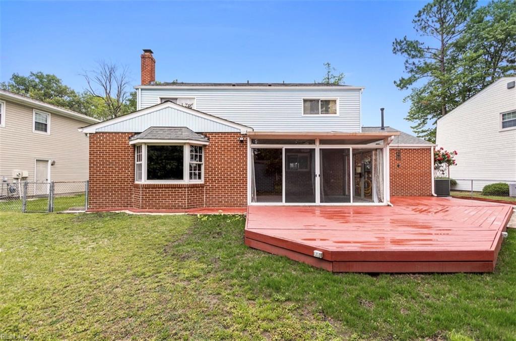 821 Greenwich Lane Newport News VA 23601