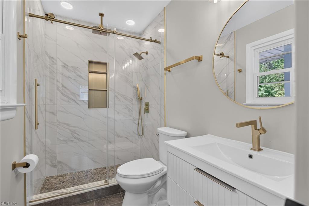 37 Indian Springs Drive Newport News VA 23606