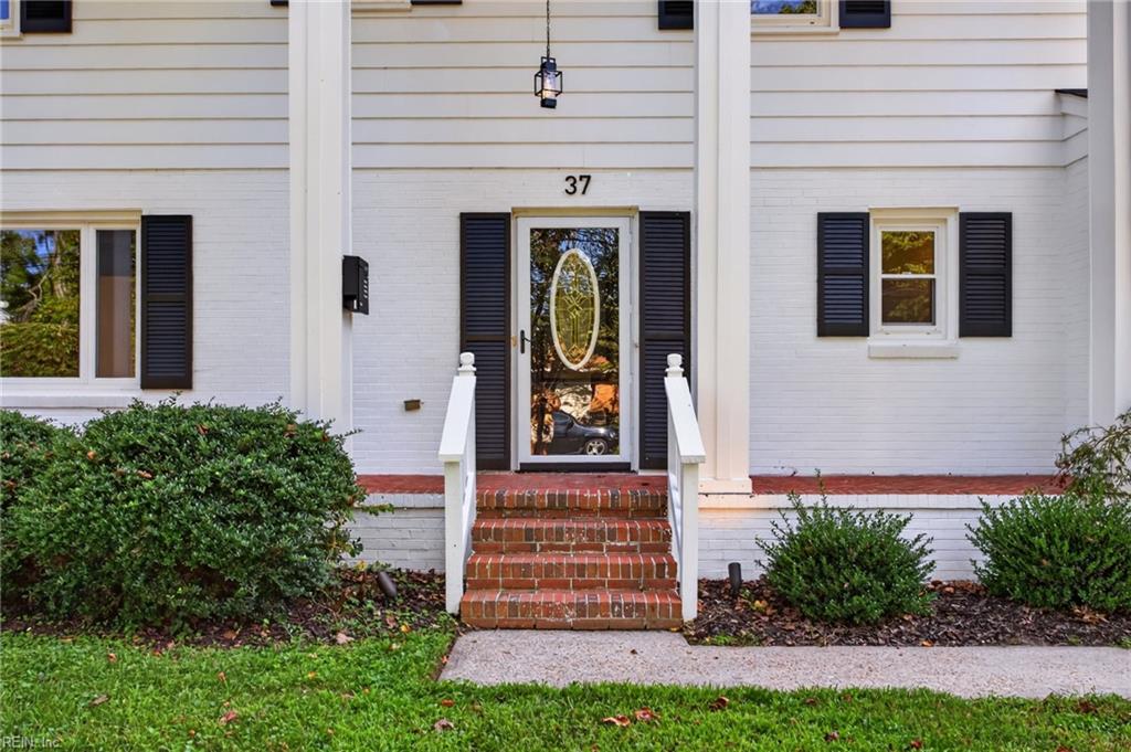 37 Indian Springs Drive Newport News VA 23606