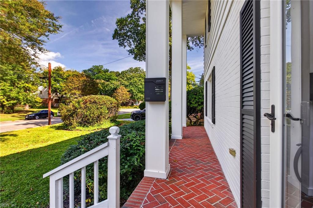 37 Indian Springs Drive Newport News VA 23606