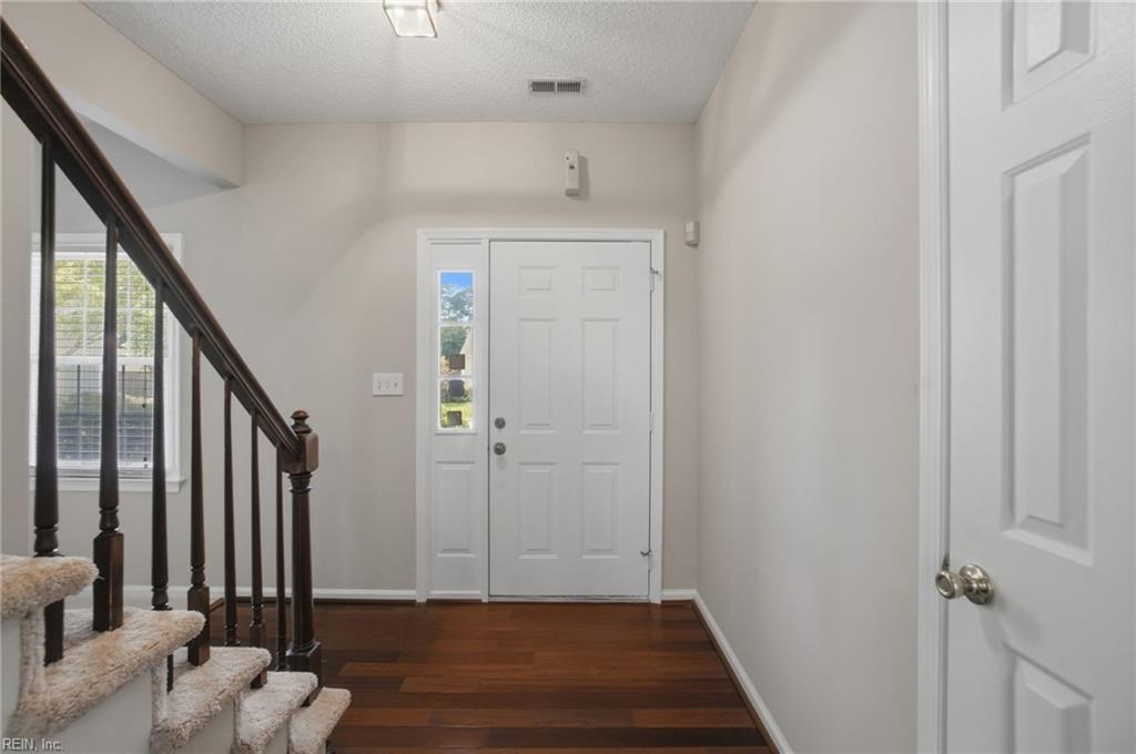 397 Wiltshire Crescent Newport News VA 23608