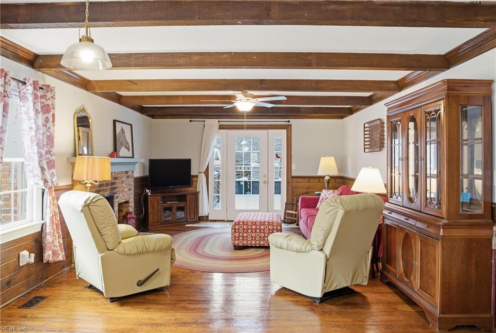 53 Hertzler Road Newport News VA 23602