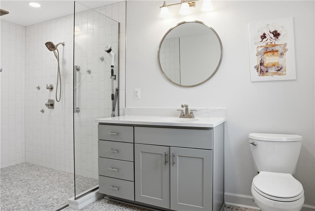 53 Hertzler Road Newport News VA 23602