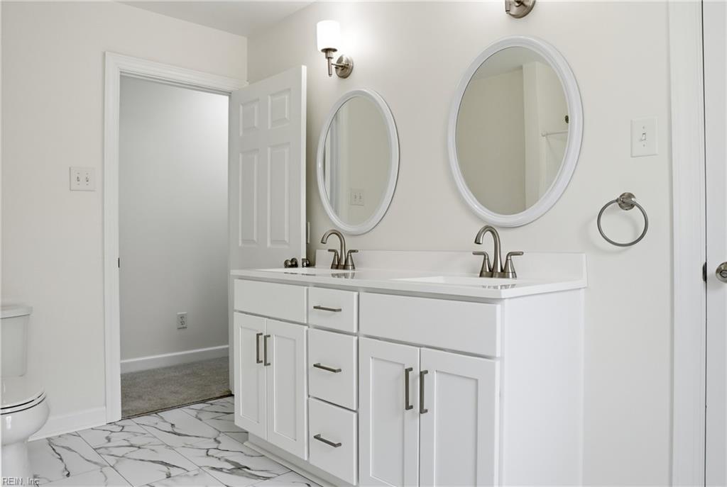53 Hertzler Road Newport News VA 23602