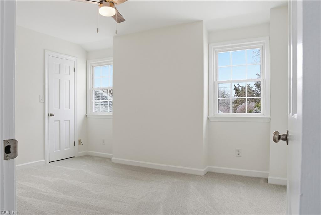 53 Hertzler Road Newport News VA 23602