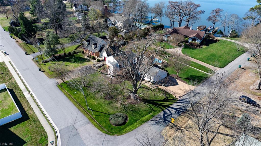 53 Hertzler Road Newport News VA 23602