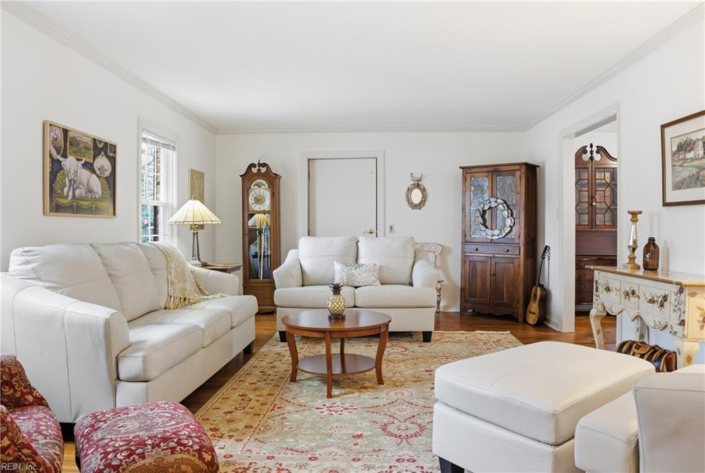 53 Hertzler Road Newport News VA 23602