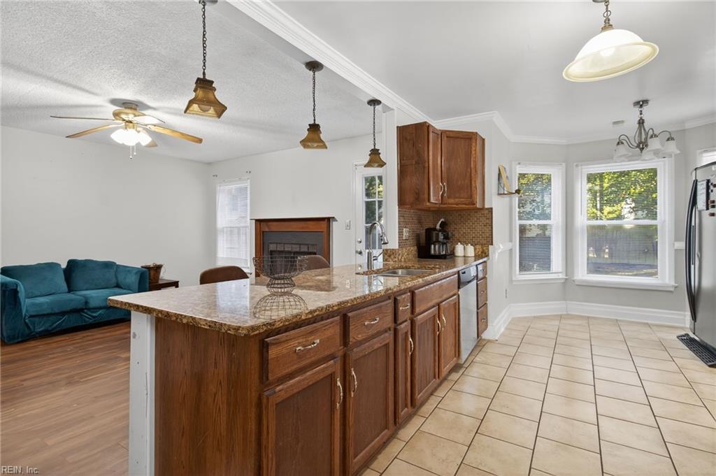 882 Belvoir Circle Newport News VA 23608