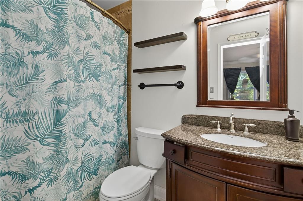 882 Belvoir Circle Newport News VA 23608