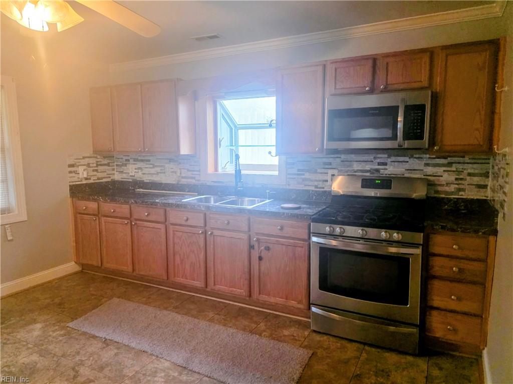 625 Center Avenue Newport News VA 23601