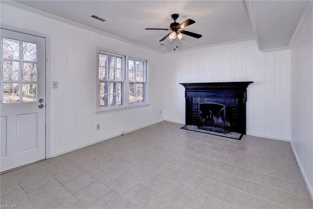 862 Moyer Road Newport News VA 23608