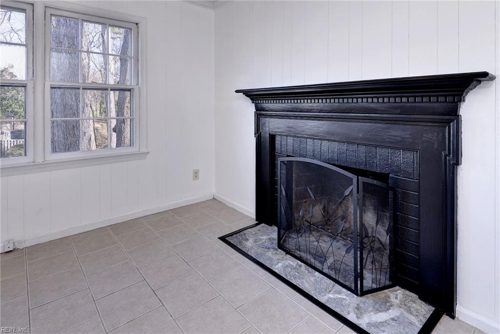 862 Moyer Road Newport News VA 23608