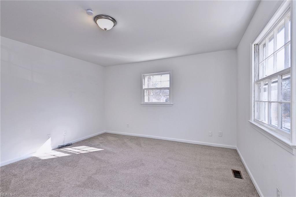 862 Moyer Road Newport News VA 23608