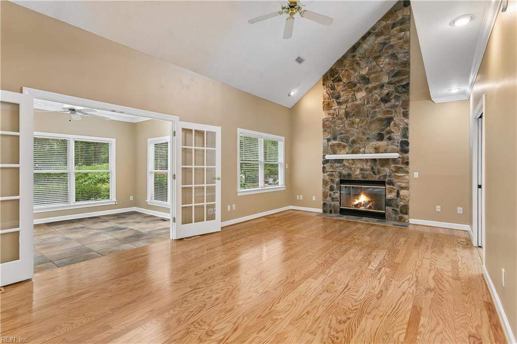 103 Melvins End Yorktown VA 23693