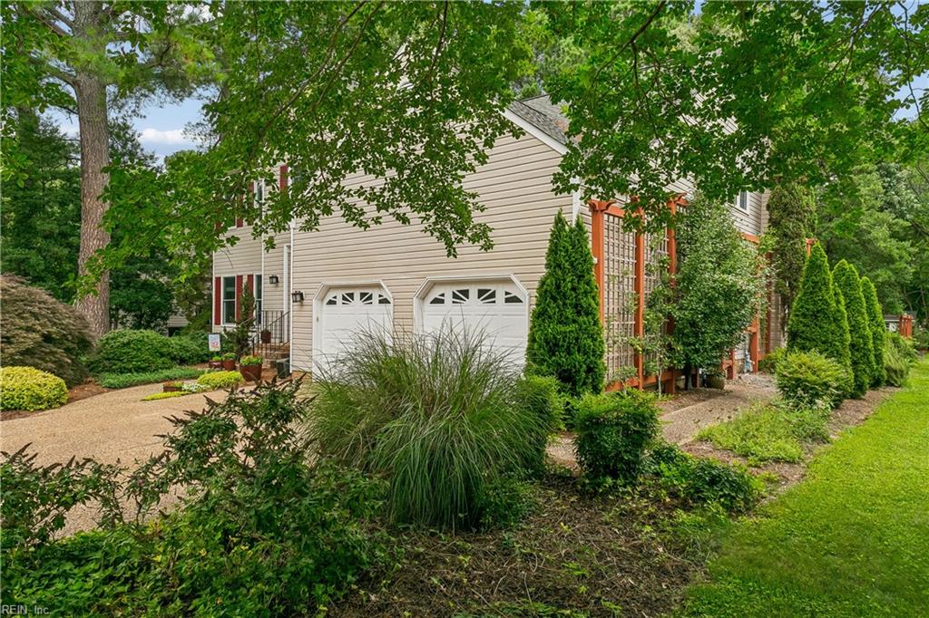 103 Melvins End Yorktown VA 23693