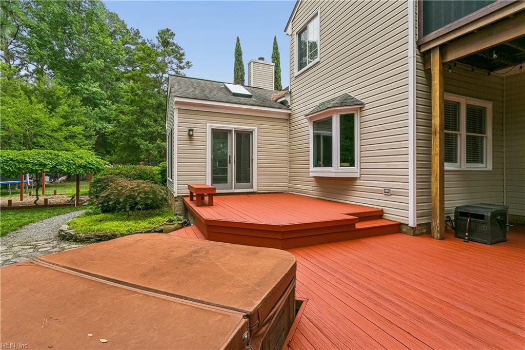 103 Melvins End Yorktown VA 23693