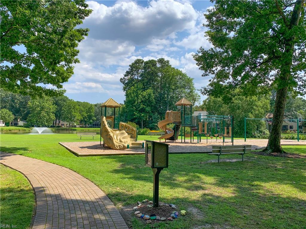 103 Melvins End Yorktown VA 23693