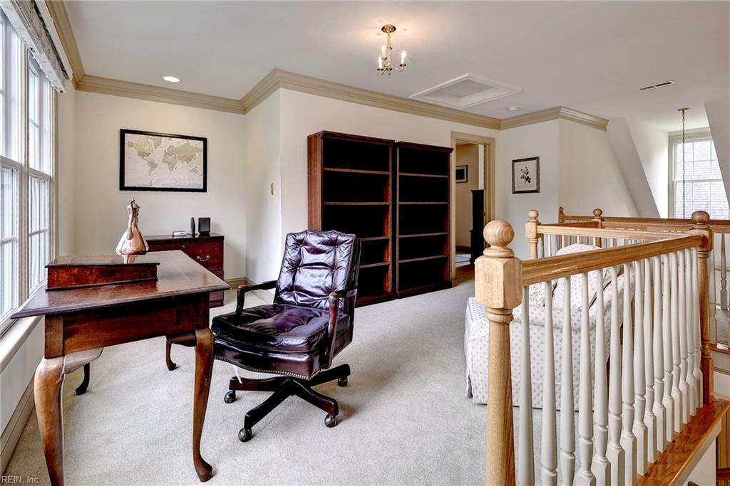 137 Highland Williamsburg VA 23188