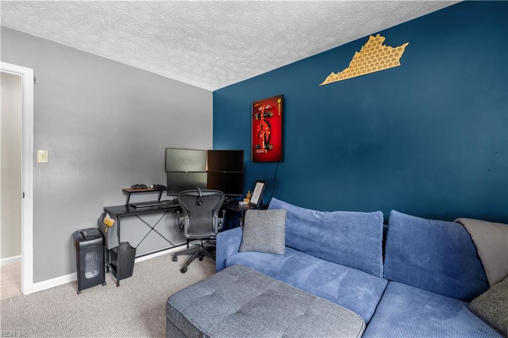 695 Chatsworth Drive Newport News VA 23601