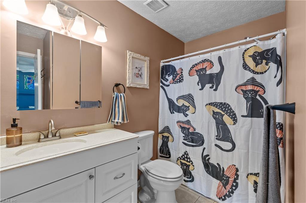 695 Chatsworth Drive Newport News VA 23601