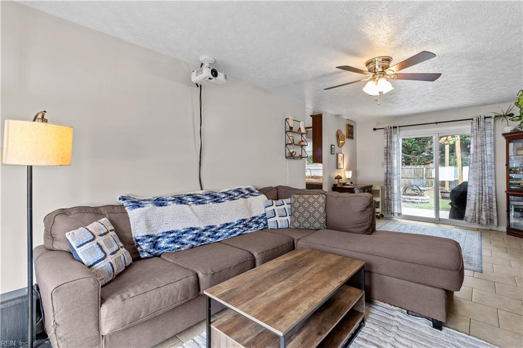 695 Chatsworth Drive Newport News VA 23601