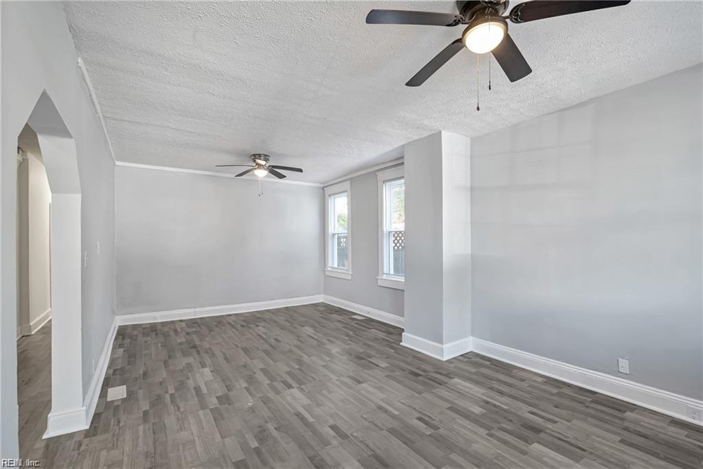 2011 Chestnut Avenue Newport News VA 23607