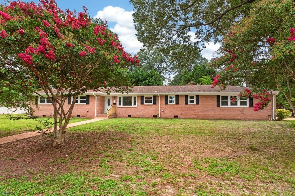 404 Ella Taylor Road Yorktown VA 23692