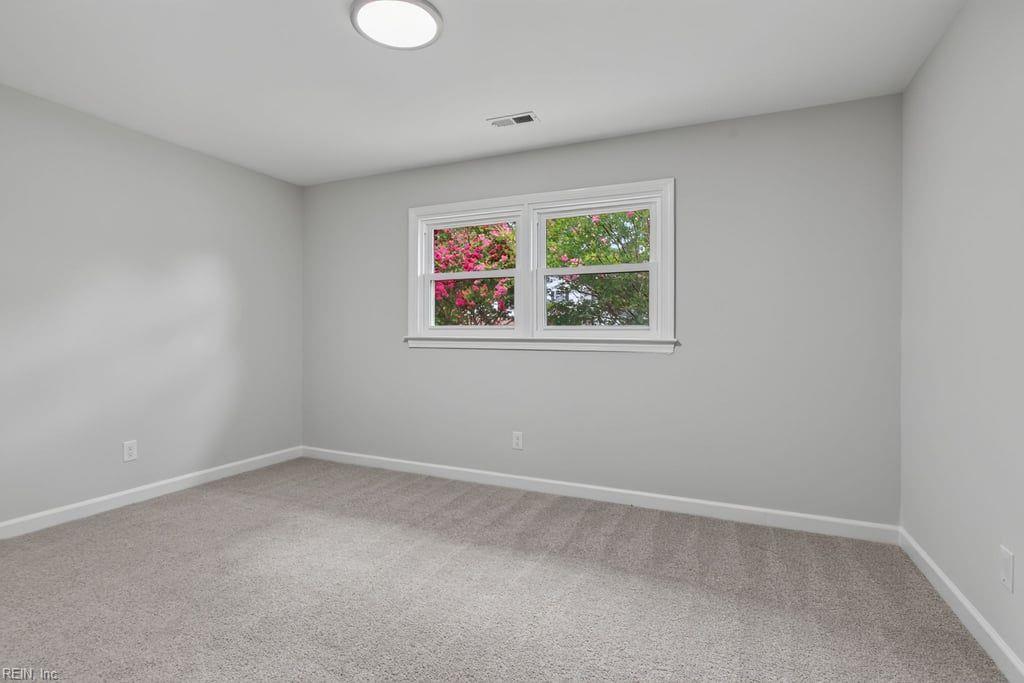 404 Ella Taylor Road Yorktown VA 23692