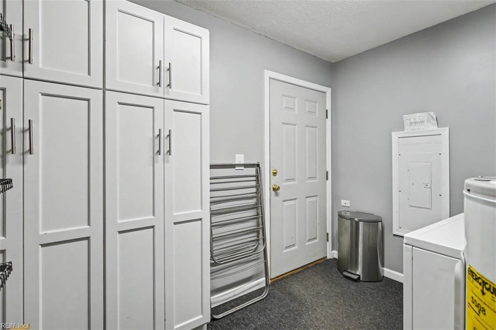 8172 Manor Drive Gloucester VA 23061