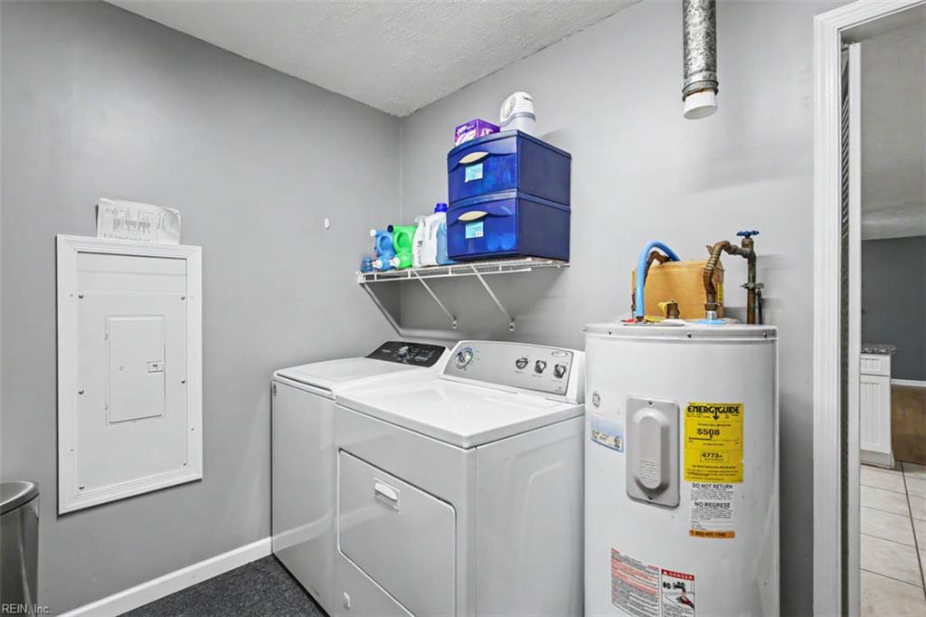 8172 Manor Drive Gloucester VA 23061