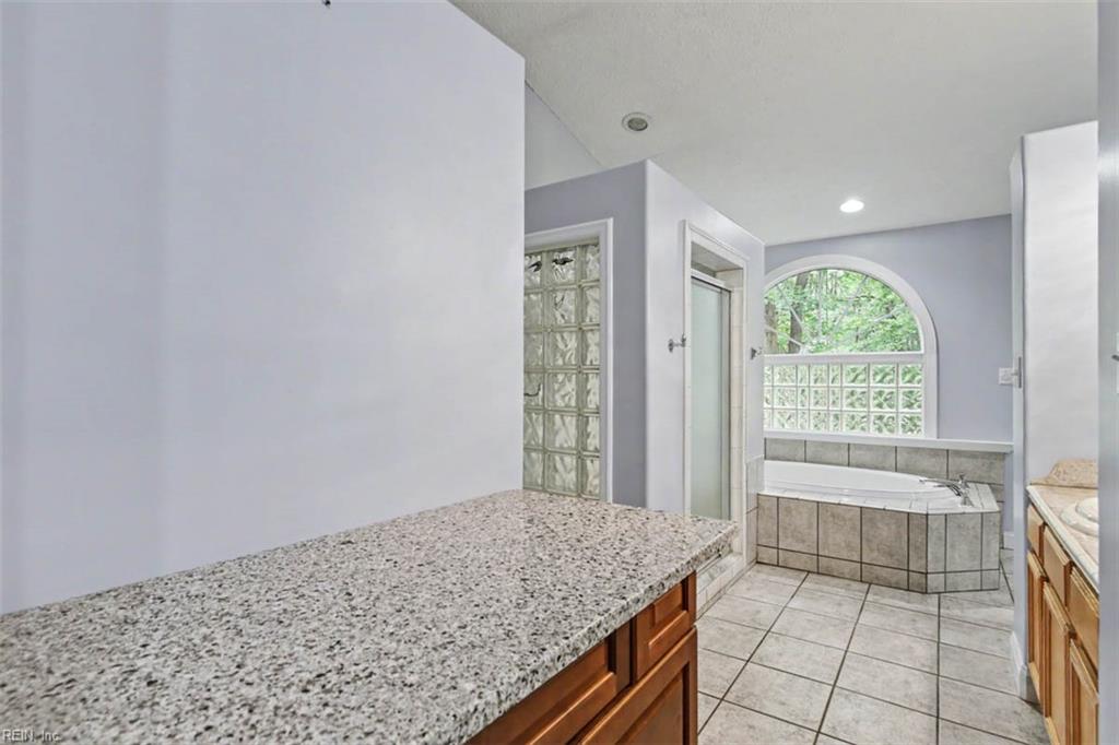 8172 Manor Drive Gloucester VA 23061