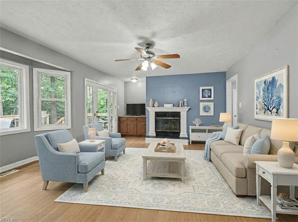 8172 Manor Drive Gloucester VA 23061