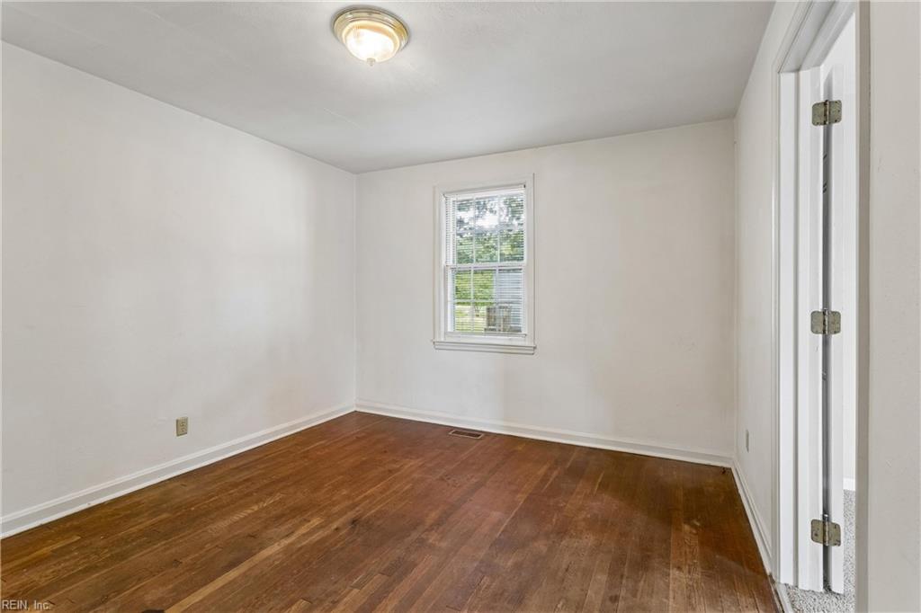 807 Paul Street Newport News VA 23605