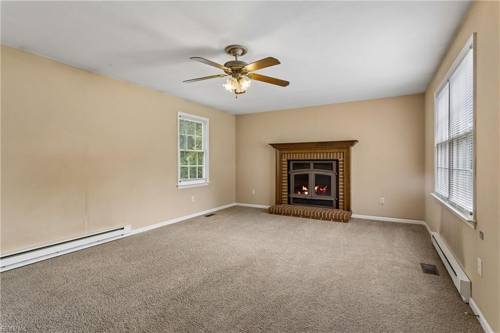 807 Paul Street Newport News VA 23605