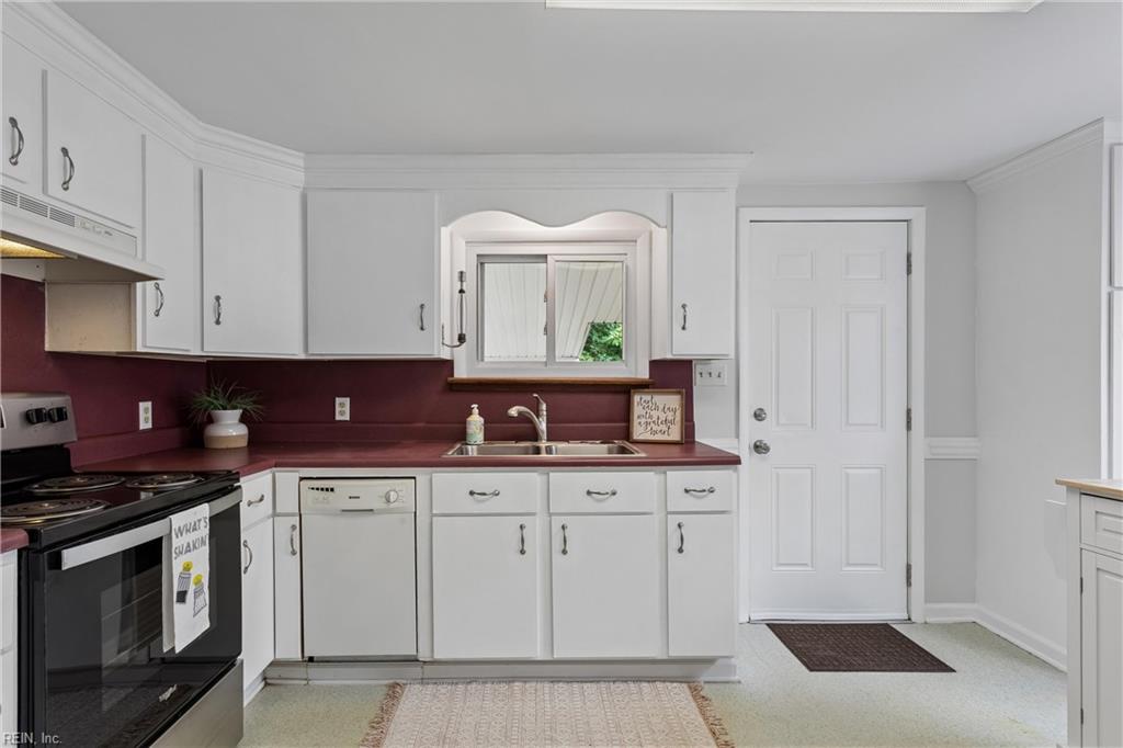 39 Ripley Street Newport News VA 23603