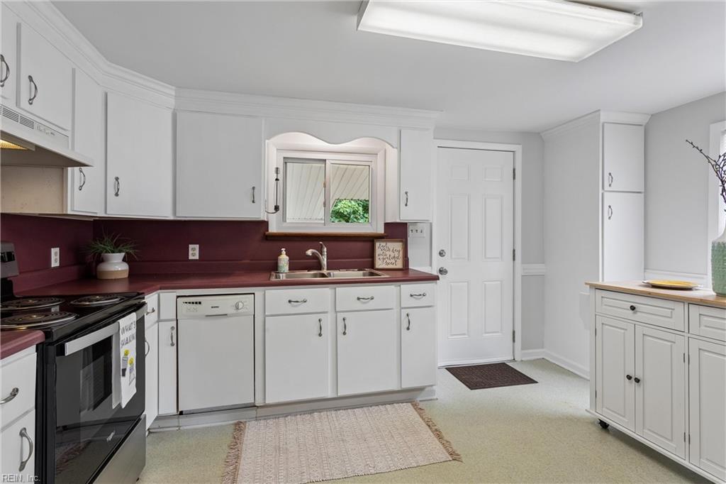 39 Ripley Street Newport News VA 23603