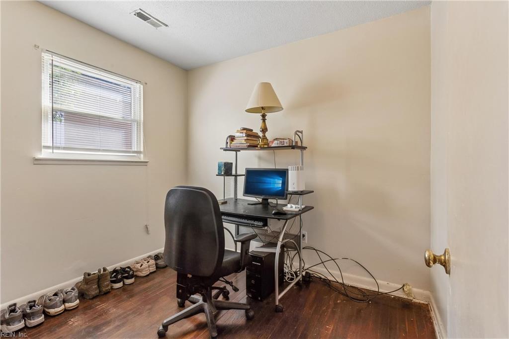 2014 Roanoke Avenue Newport News VA 23607