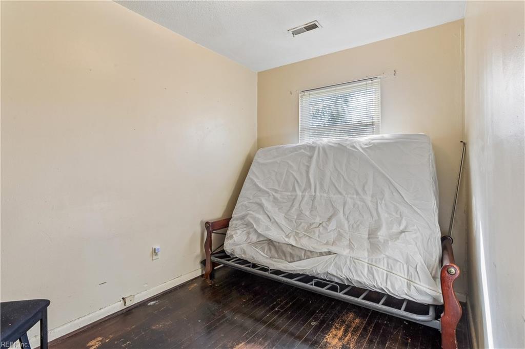 2014 Roanoke Avenue Newport News VA 23607