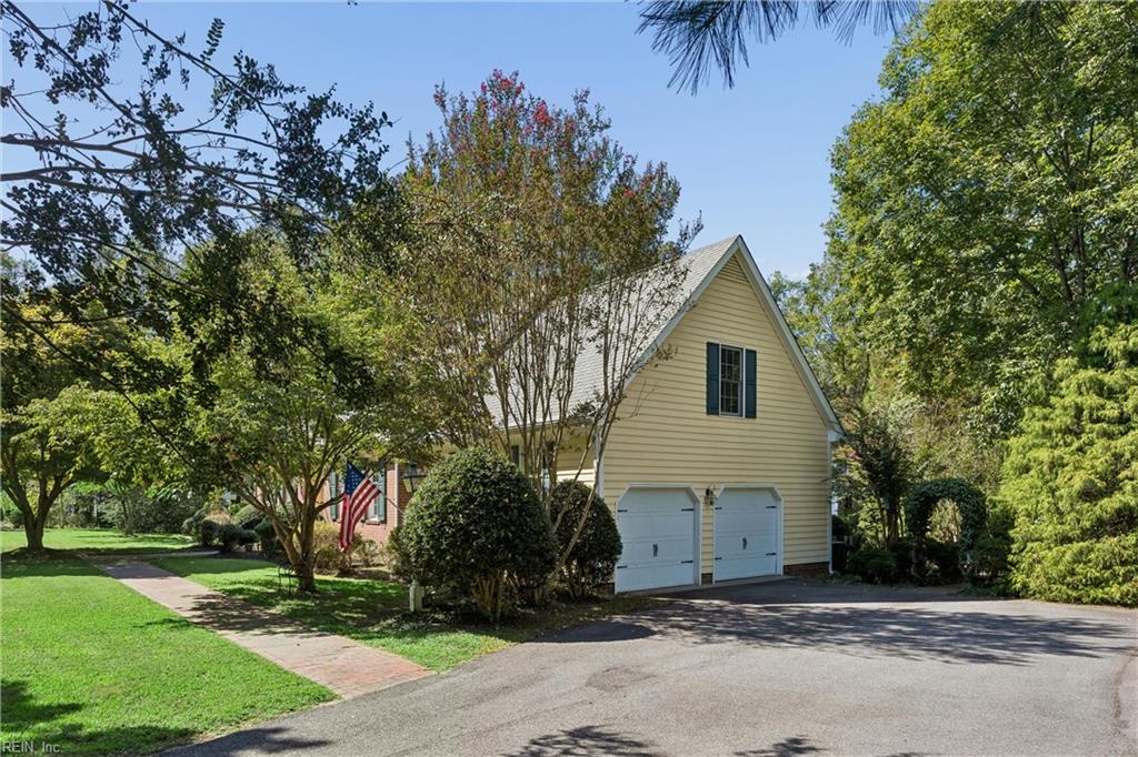 285 E Queens Drive Williamsburg VA 23185