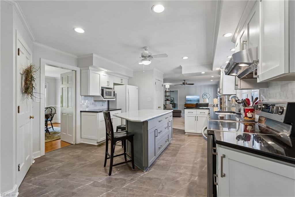 285 E Queens Drive Williamsburg VA 23185