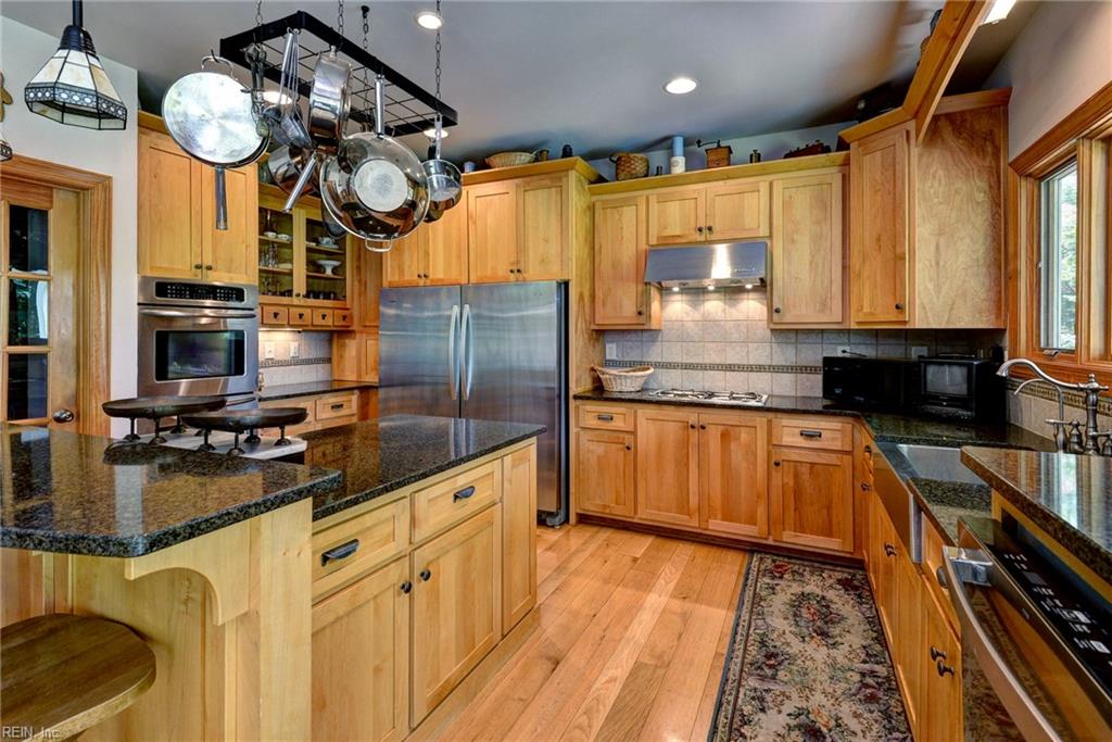427 Weston Road Yorktown VA 23692