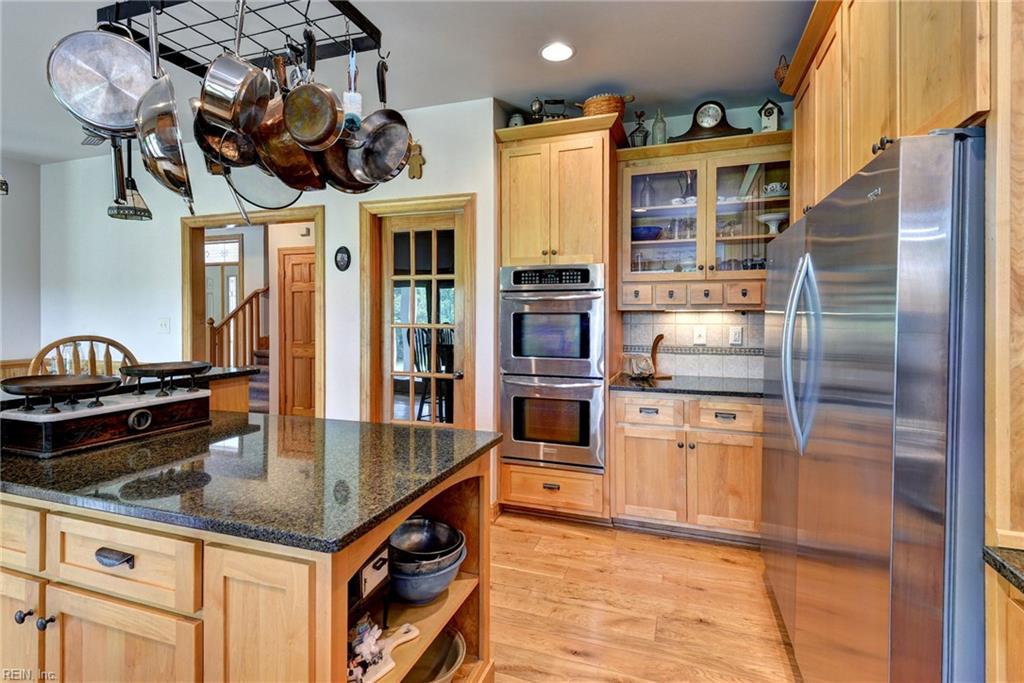 427 Weston Road Yorktown VA 23692