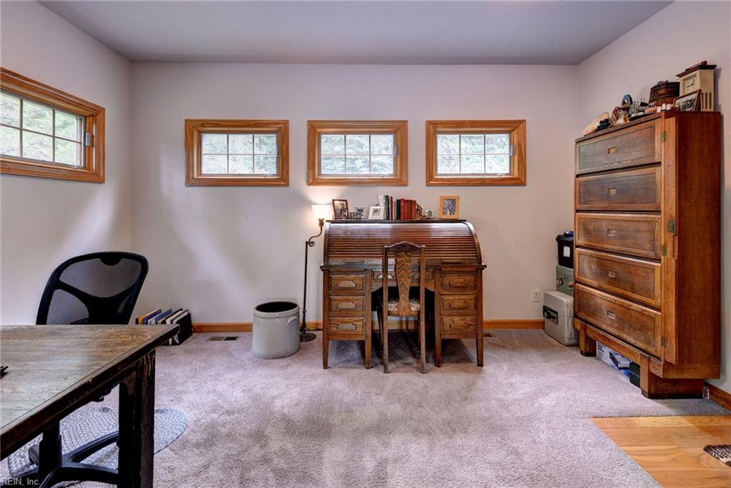 427 Weston Road Yorktown VA 23692
